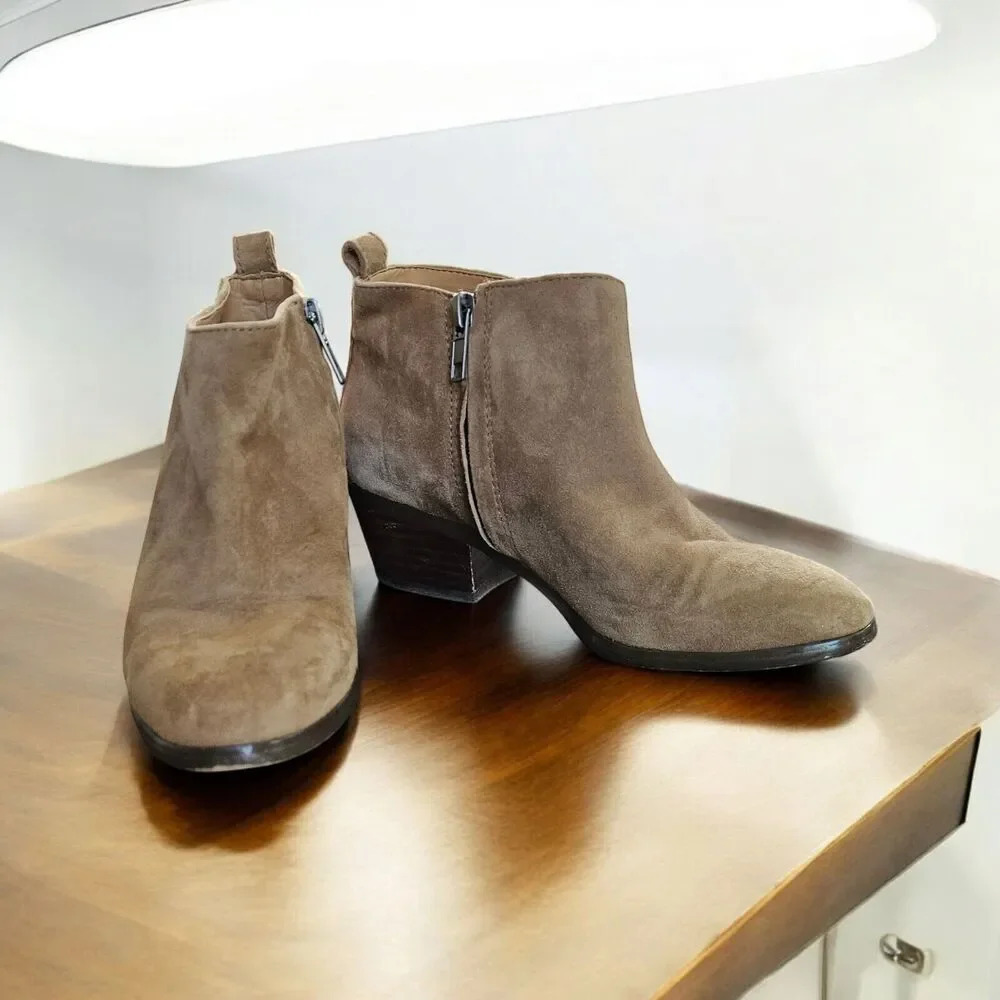 J Crew Boots Beige Tan Suede Sawyer Ankle Booties Side Zip Low Heel Size 6